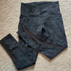 Lululemon Wunder Train High Rise Leggings, RARE PATTERN! Size 8